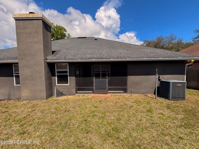 6112 WINDING BRIDGE Drive, Jacksonville, FL 32277