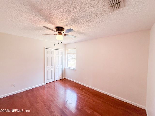 6112 WINDING BRIDGE Drive, Jacksonville, FL 32277