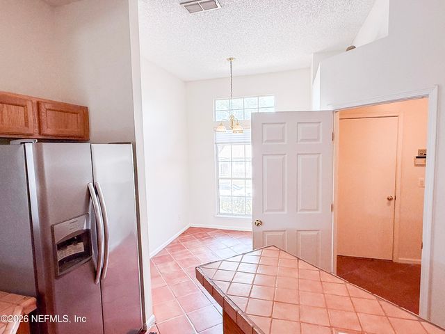 6112 WINDING BRIDGE Drive, Jacksonville, FL 32277