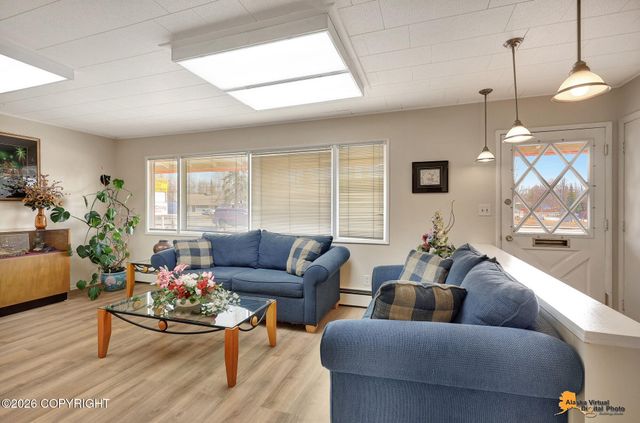 1563 E Tudor Road, Anchorage, AK 99507