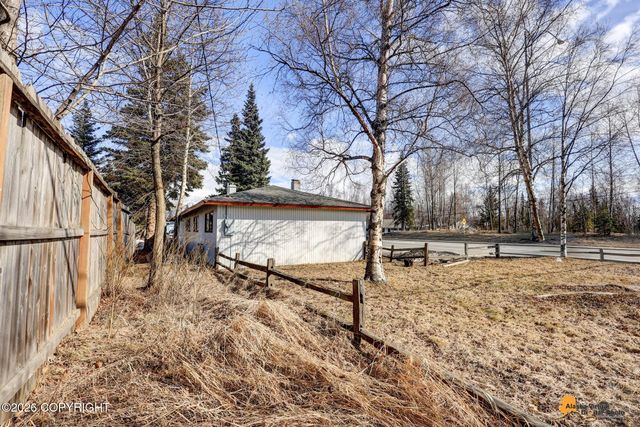 1563 E Tudor Road, Anchorage, AK 99507