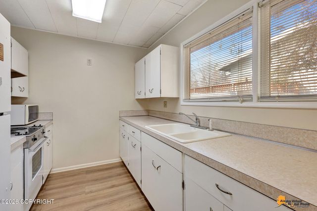 1563 E Tudor Road, Anchorage, AK 99507