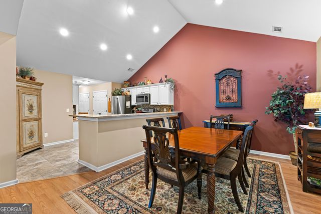 275 Rehobeth Way, Fayetteville, GA 30214