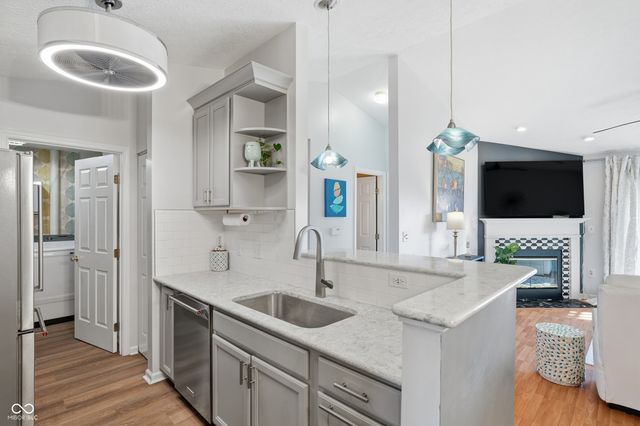 947 Wickham Court 208, Carmel, IN 46032