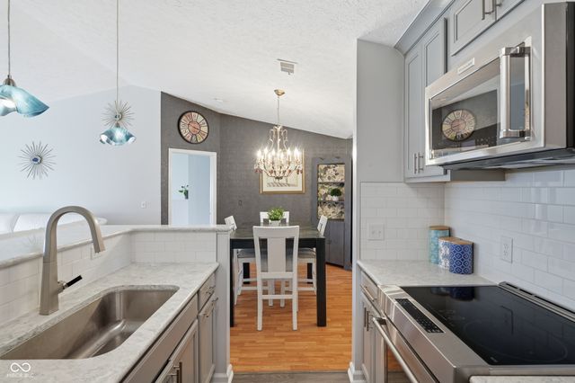 947 Wickham Court 208, Carmel, IN 46032