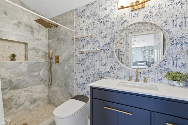 947 Wickham Court 208, Carmel, IN 46032