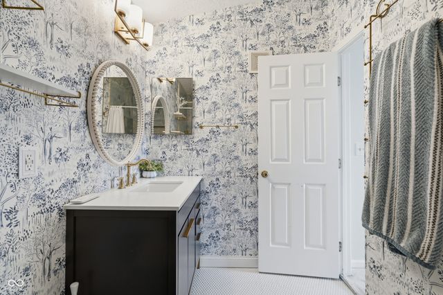 947 Wickham Court 208, Carmel, IN 46032