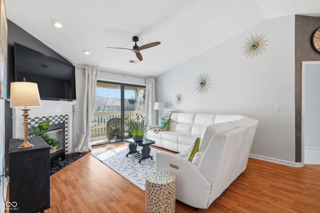 947 Wickham Court 208, Carmel, IN 46032