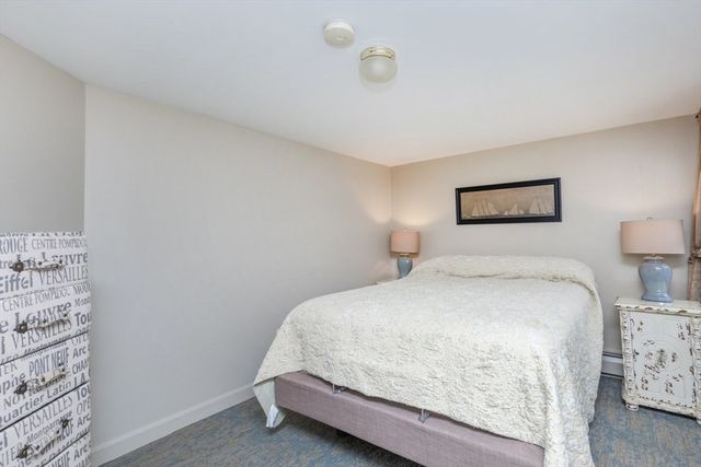 24 Pond Street 1, Marblehead, MA 01945