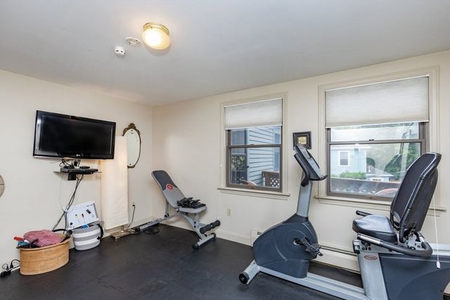 24 Pond Street 1, Marblehead, MA 01945