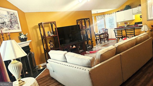 4384 Chestnut Oaks Trace, Lithonia, GA 30038