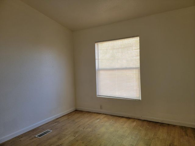 13300 Mcfarland St, Galt, CA 95632