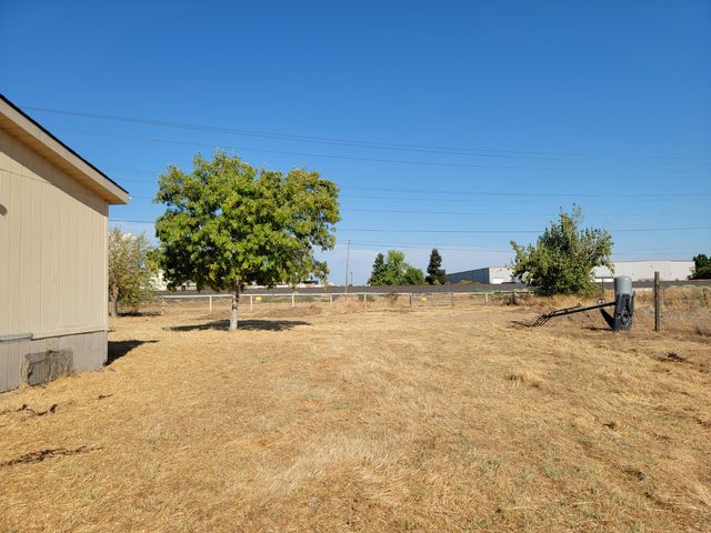 13300 Mcfarland St, Galt, CA 95632