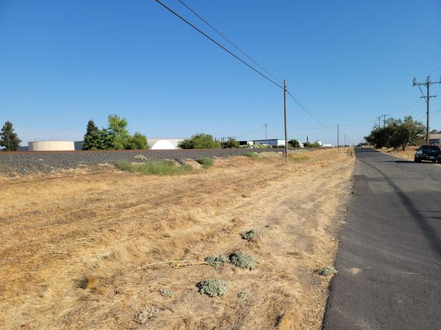 13300 Mcfarland St, Galt, CA 95632