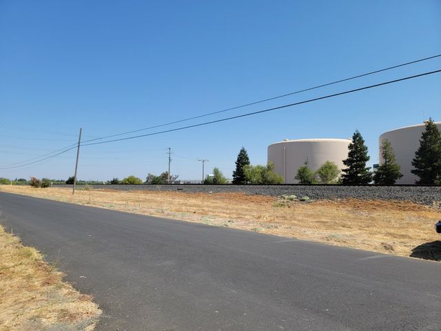 13300 Mcfarland St, Galt, CA 95632