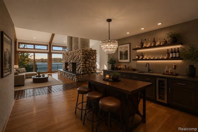 2501 Doleman Drive, West Bloomfield, MI 48324