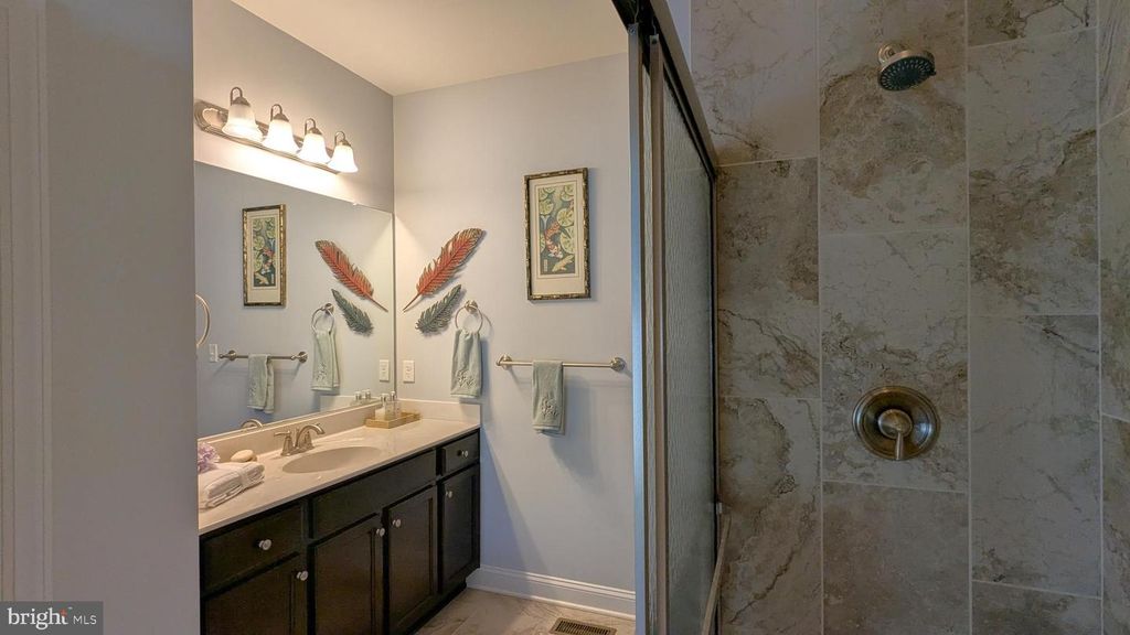 Image 16 of property listing at 802 MOORINGS CIR #21, Stevensville, MD 21666