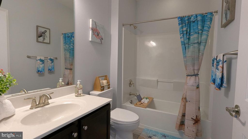 Image 21 of property listing at 802 MOORINGS CIR #21, Stevensville, MD 21666