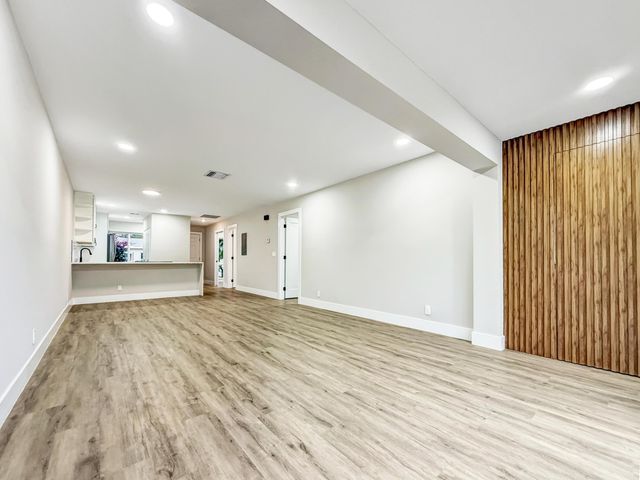 13735 Flora Place C, Delray Beach, FL 33484