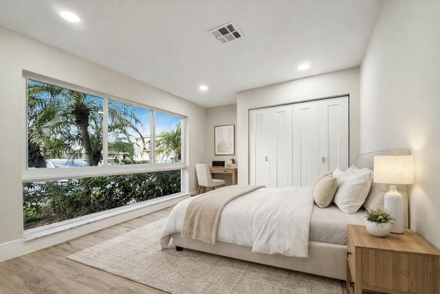 13735 Flora Place C, Delray Beach, FL 33484