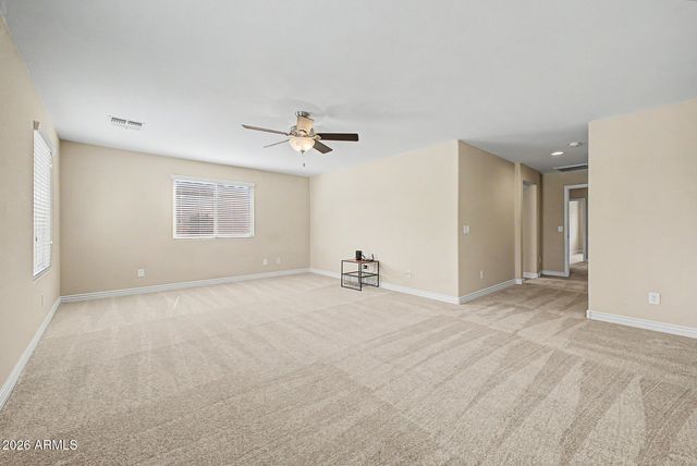 7829 W PIKE Place, Phoenix, AZ 85035