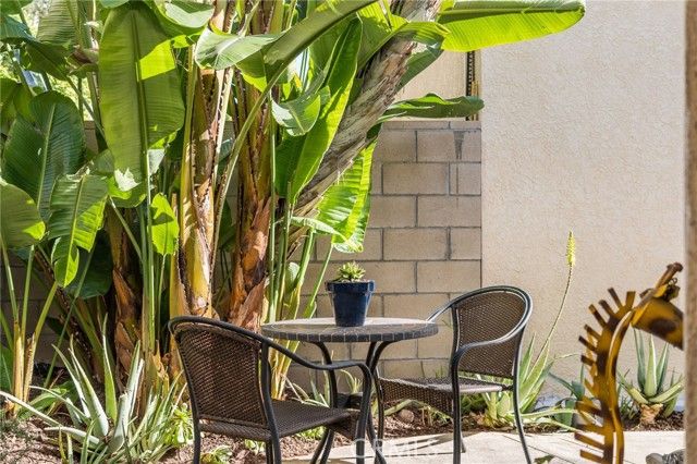 22 La Costa, Laguna Beach, CA 92651