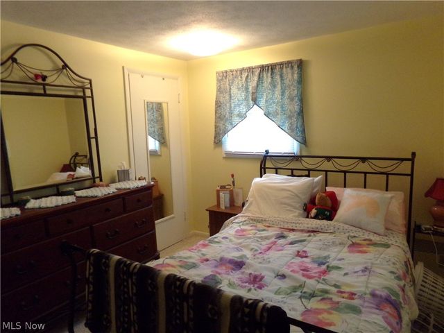 3447 Manchester Avenue SW, Massillon, OH 44647