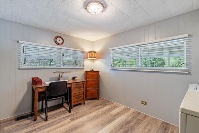 1136 RUE DE DORE, Tavares, FL 32778