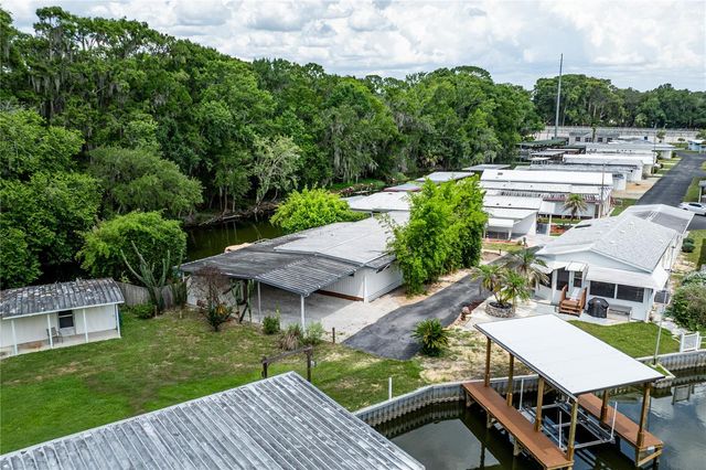 1136 RUE DE DORE, Tavares, FL 32778