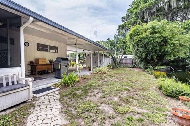 1136 RUE DE DORE, Tavares, FL 32778
