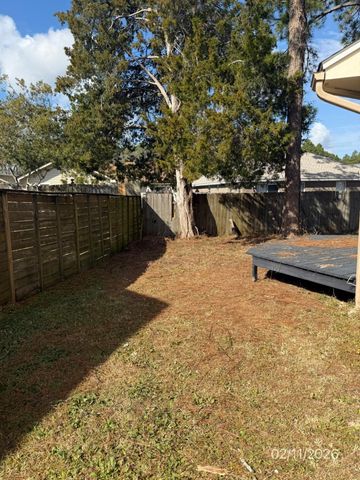 1512 W Mariah Way, Fort Walton Beach, FL 32547