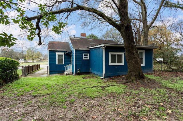 5074 Park Avenue, Forest Park, GA 30297