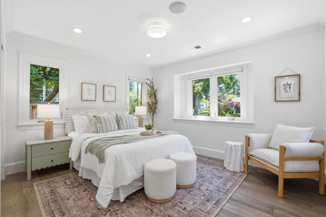862 Blandford Boulevard, Redwood City, CA 94062