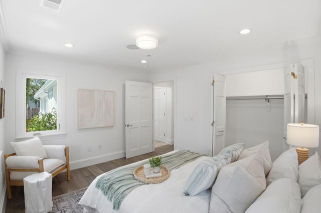 862 Blandford Boulevard, Redwood City, CA 94062