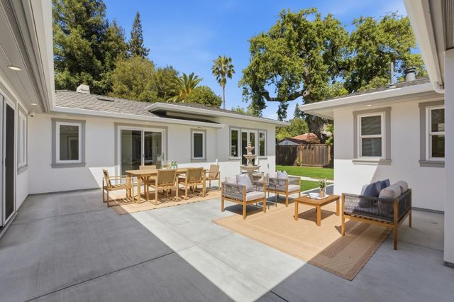 862 Blandford Boulevard, Redwood City, CA 94062