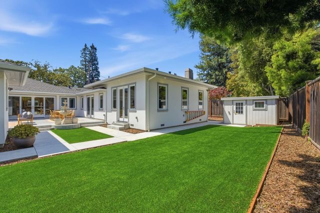 862 Blandford Boulevard, Redwood City, CA 94062