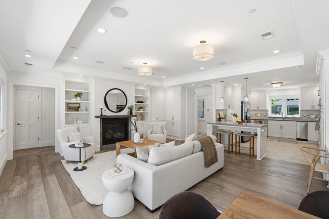 862 Blandford Boulevard, Redwood City, CA 94062