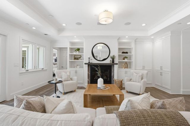 862 Blandford Boulevard, Redwood City, CA 94062