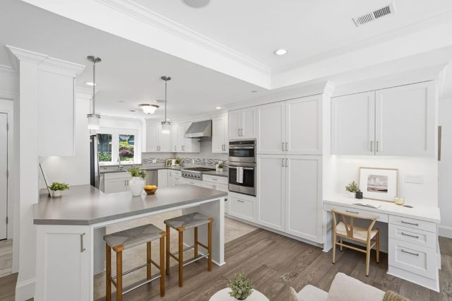 862 Blandford Boulevard, Redwood City, CA 94062