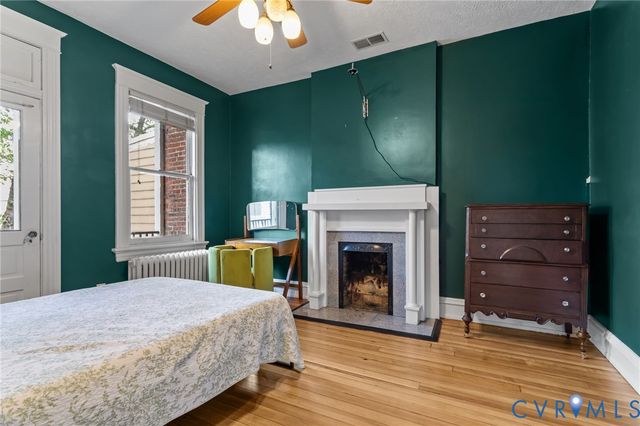2806 W Grace St, Richmond, VA 23221