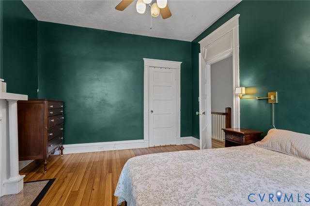 2806 W Grace St, Richmond, VA 23221