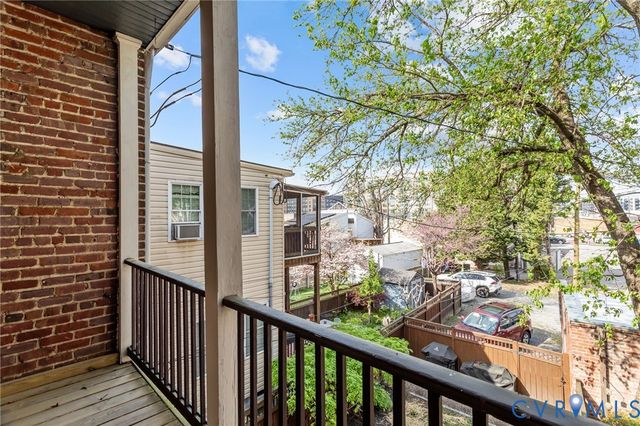 2806 W Grace St, Richmond, VA 23221
