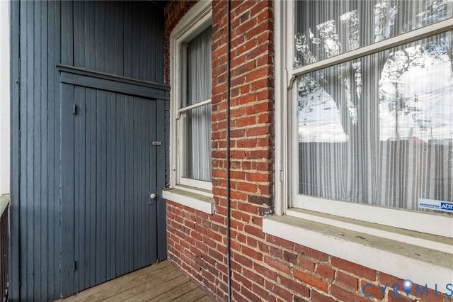 2806 W Grace St, Richmond, VA 23221