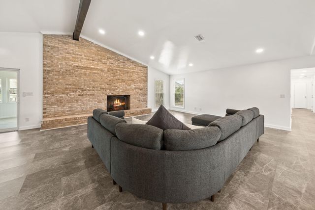 1006 Goose Bayou Road, Lynn Haven, FL 32444