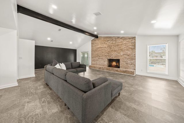 1006 Goose Bayou Road, Lynn Haven, FL 32444