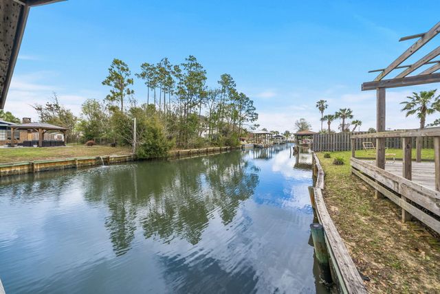 1006 Goose Bayou Road, Lynn Haven, FL 32444