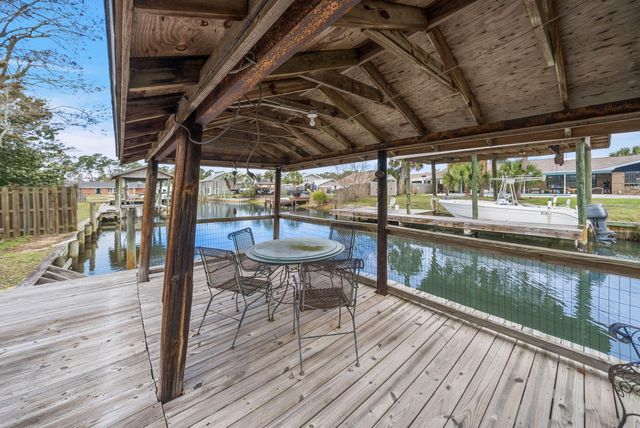 1006 Goose Bayou Road, Lynn Haven, FL 32444