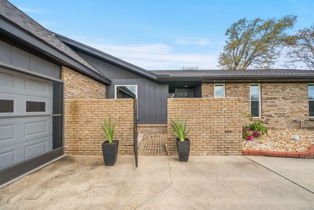 1006 Goose Bayou Road, Lynn Haven, FL 32444