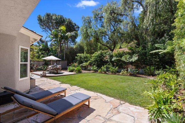 246 Via Tavira, Encinitas, CA 92024