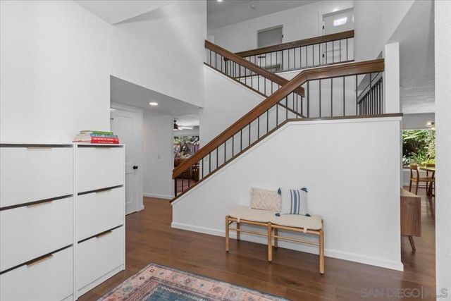 246 Via Tavira, Encinitas, CA 92024